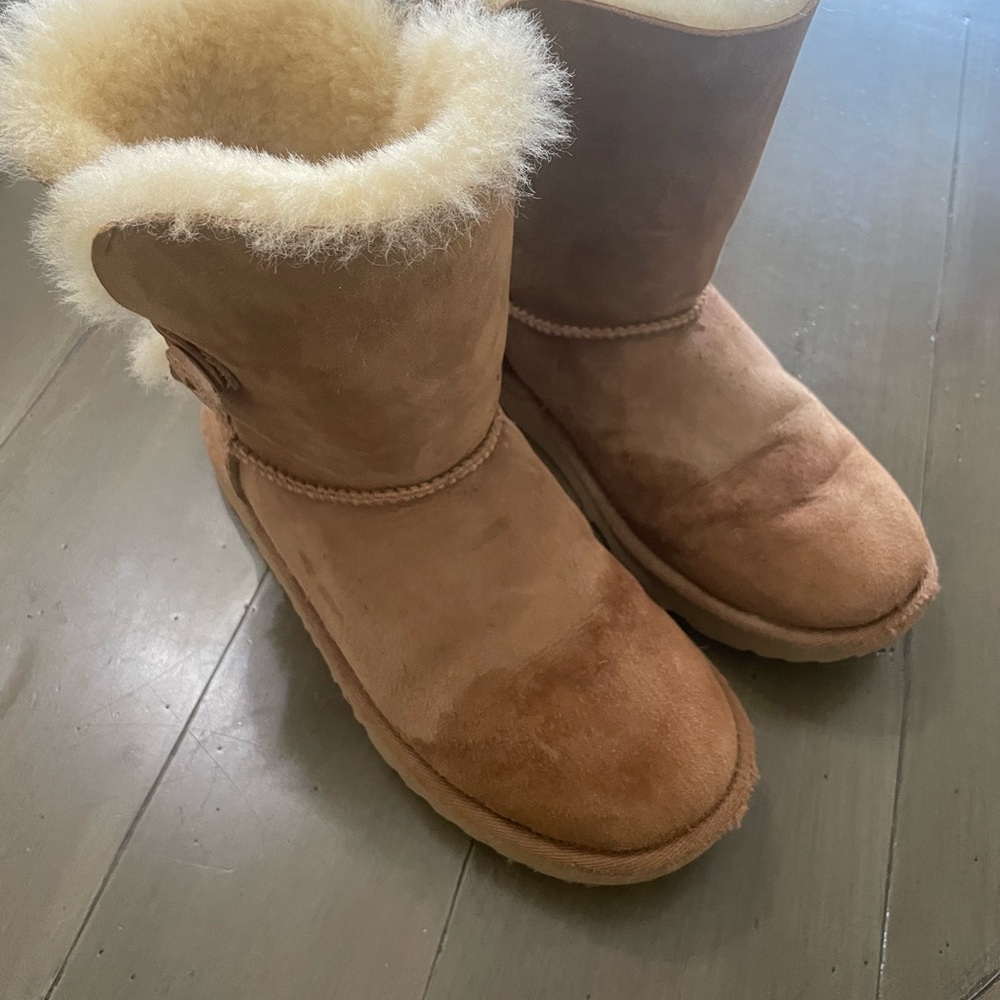 Uggs Women's Bailey Button Brown Shearling Boots